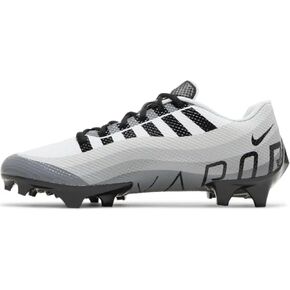 Nike Men's Vapor Edge Speed 360 Football Cleats in Saudi Arabia