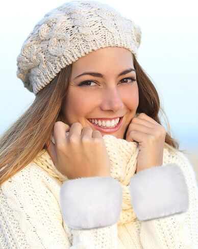 3 أزواج من الفراء الصناعي معصمه مدفئات الشتاء الفراء للمرأة الفتيات in Kuwait