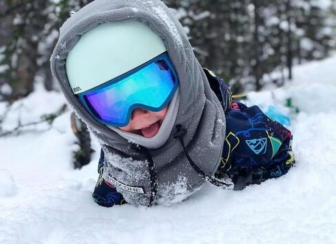 قناع وجه للأطفال من MDXONE Kids Over The Helmet بالاكلافا مع أزرار لشتاء 2022 الكريات مع المطاط (يباع بشكل منفصل) in Kuwait