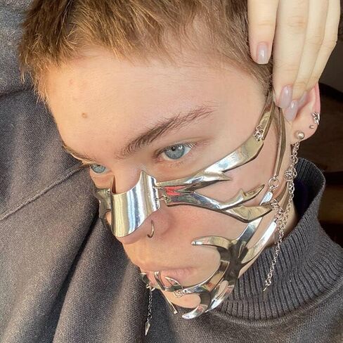 قناع تنكر KF Ornament CyberPunk Cyborg، قناع نصف وجه ماردي جراس قناع معدني سائل غير منتظم للوجه للنساء in Kuwait