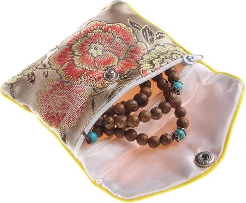 حقيبة هدايا من Baitaihem مكونة من 9 قطع من مجوهرات ومحفظة وحقائب هدايا مطرزة على الطراز الحريري الصيني، ألوان متعددة (صغيرة ومتوسطة وكبيرة) in Kuwait