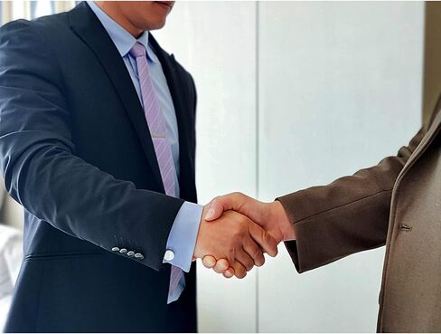 أزرار أكمام كلاسيكية للرجال، أزرار أكمام فضية فارغة ومجموعة مشبك ربطة عنق in Saudi Arabia