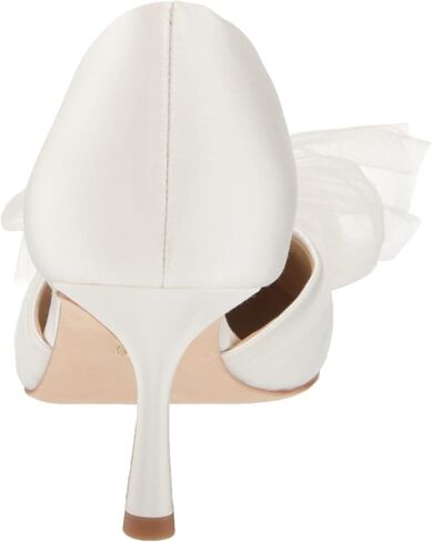 Badgley Mischka Women's Festive Pump in Kuwait