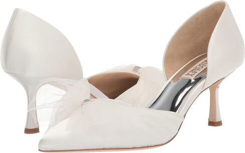 Badgley Mischka Women's Festive Pump in Kuwait