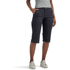 Lee Women's Flex-to-go Mid-Rise 17" Cargo Skimmer Capri Pant in Saudi Arabia