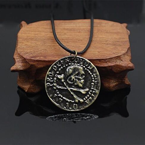 عقد بقلادة على شكل جمجمة منقوش بحُفر من البرونز العتيق، سلسلة جلدية سوداء in Kuwait