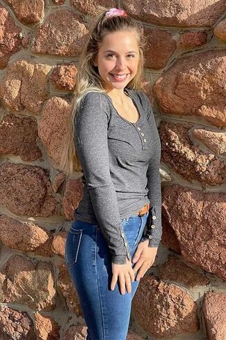 3 مجموعات من القمصان النسائية من SUNBS بأكمام طويلة، قمصان كاجوال للخريف من Henley، بلوزات علوية بأزرار سفلية، تي شيرتات أساسية متماسكة مضلعة in Kuwait