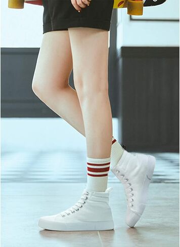 أحذية رياضية نسائية من القماش عالية الجودة من yageyan، أحذية كلاسيكية عصرية مريحة باللون الأبيض والفهد in Kuwait