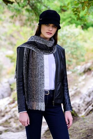 Mucros Weavers Ladies Flapper Hat Black Wool in Saudi Arabia