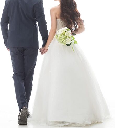 HUBORLOVES 6 Layers Petticoats for Women Hoopless Petticoat Crinoline Underskirt Skirt Floor Length Ball Gown Slips for Wedding Dress in Kuwait