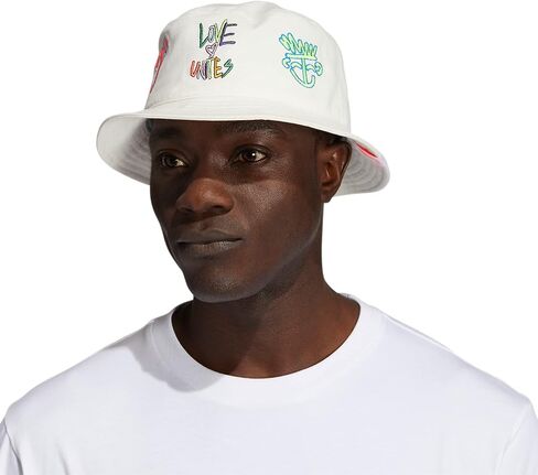 قبعة adidas Originals Love Unites Bucket، باللون الأبيض الفاتح/الفخر، مقاس واحد in Saudi Arabia