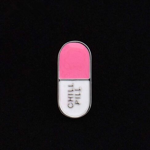 hanreshe Medical Jewelry 2 Pieces Enamel Brooch Set Nurse Doctor Graduation Medical Student Chemistry Brooch in Kuwait