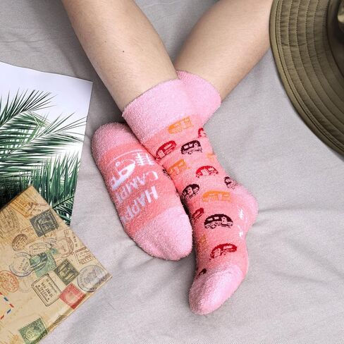 التخييم النساء القطيفة طاقم الجوارب 4 زوج RV خيمة المعسكر الدب أنماط منتصف العجل طول الشتاء جوارب سميكة المعلم النساء الفتيات السيدات مضحك مخيم الجوارب عطلة مهرجان هدية للزوجة ابنة صديق in Kuwait