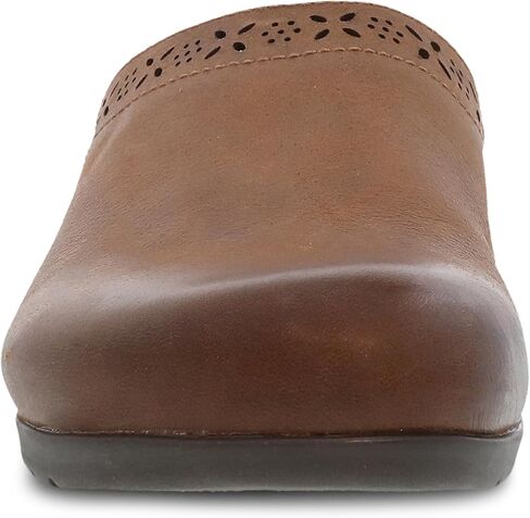 حذاء Dansko Robbie Mule للنساء - إسفنج ميموري ووسادة قدم من الفلين لتوفير الراحة ودعم القوس - أحذية متعددة الاستخدامات كاجوال إلى رسمية in Kuwait