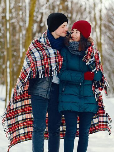 URATOT 12 Pack Gloves and Beanies Magic Gloves and Knit Beanies Hats Winter Warm Gloves Hat for Men Women in Kuwait