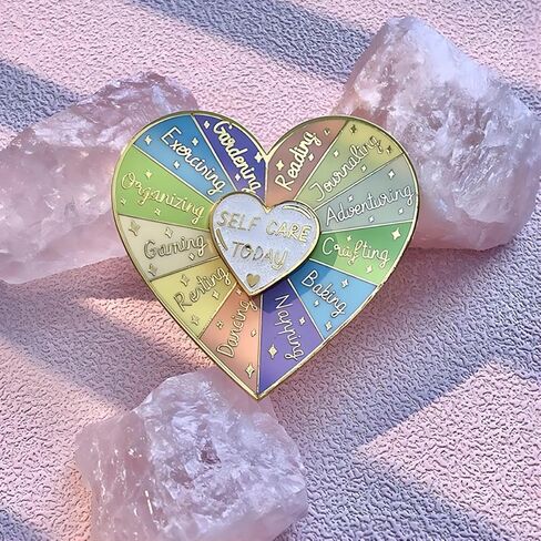 دبوس ملهم لطيف - دبوس مينا مزاجي مرح - هدايا جمالية للأطفال والبنات والمراهقات والنساء والرجال in Kuwait