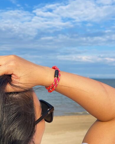 BTEYIVTA Handmade Nautical Rope Bracelet for Men Women & Teens Sunproof Colorfast Surfer Bracelet Beach Jewelry Birthday Gift for Him in Kuwait