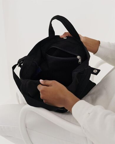 BAGGU Horizontal Duck Bag Canvas Tote, Essential Everyday Tote, Spacious and Roomy, Black in Saudi Arabia