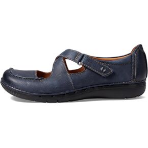 Clarks Women's Un Loop Strap Mary Jane Flat in Kuwait