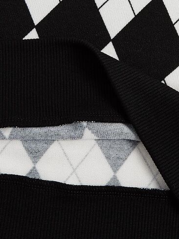 سترة بدون أكمام للسيدات من Verdusa برقبة دائرية منقوشة ومطبوعة على شكل أرجيل، أسود وأبيض XS in Kuwait