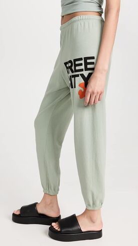 سراويل رياضية نسائية كبيرة الحجم من FREECITY in Kuwait