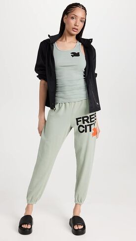 سراويل رياضية نسائية كبيرة الحجم من FREECITY in Kuwait