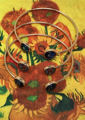 ثلاثة فان جوخ ليلة مليئة بالنجوم مع قطعة قماش للتنظيف (ذهبي)، متوسط، زجاج, Medium, زجاج in Kuwait