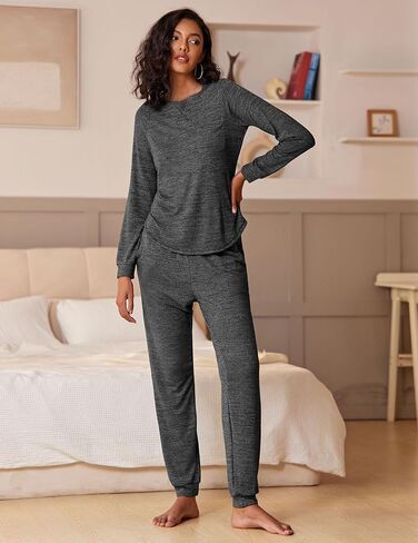 طقم بيجامات نسائي من Ekouaer بأكمام طويلة، طقم مريح للركض الناعم مع جيوب in Kuwait