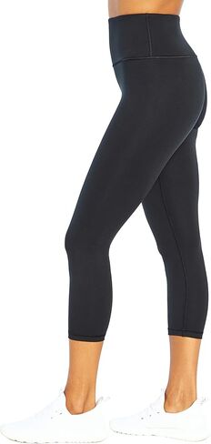 سروال كابري عالي الارتفاع للسيدات من مجموعة Balance Contender Luxe in Kuwait