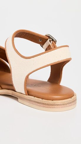 صنادل سيرا للسيدات من فريدا سلفادور in Kuwait