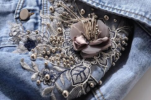 Kedera Women's Denim Jacket Long Sleeve Western Rivet Studded Washed Pearl Short Jean Coat in Saudi Arabia