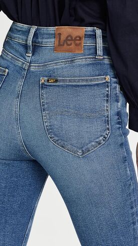 Lee High-Rise Skinny in Saudi Arabia