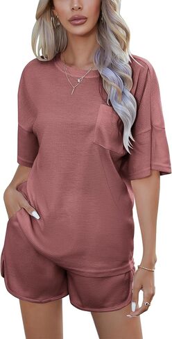طقم بيجامات Andeip للسيدات من نسيج الوافل بأكمام قصيرة وسروال قصير مكون من قطعتين ملابس مريحة مع جيوب in Kuwait