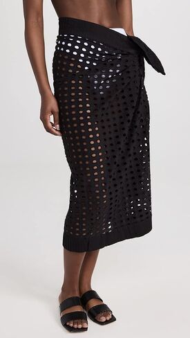 المرأة الصلبة والمخططة The Eyelet Pareo in Kuwait