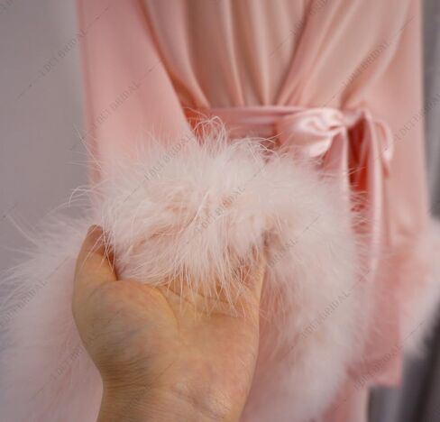 رداء زفاف قصير بأكمام ريش مع وشاح قصير مثير للثوب الليلي in Kuwait