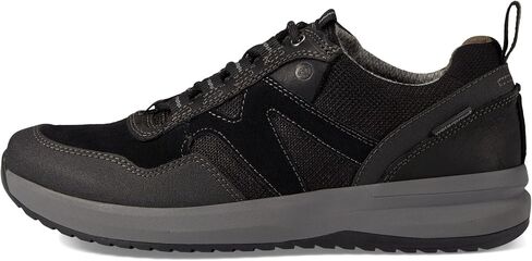 Clarks Men's Wellman Trail Ap Waterproof Oxford in Saudi Arabia