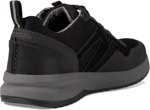 Clarks Men's Wellman Trail Ap Waterproof Oxford in Saudi Arabia