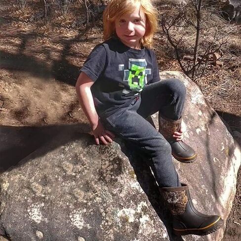 أحذية 8 مراوح للأطفال من النيوبرين، أحذية طين مموهة للصيد وصيد الأسماك من النيوبرين مقاومة للماء للأطفال الصغار الأولاد والبنات in Kuwait