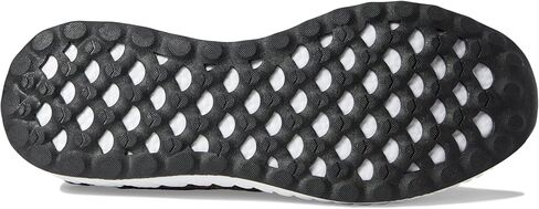 بيرني ميف. دولا in Kuwait