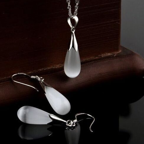 Merdia Womens 925 Sterling Silver Created Cat's Eye Teardrop Pendant Necklace and Earrings Set (Pendant and Earrings Set) in Saudi Arabia