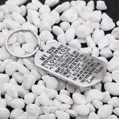 هدية ملهمة للابن من الأم - لا تنسى أبدًا كم أحبك هدية سلسلة مفاتيح للصبي المراهق من الأم في القانون in Kuwait