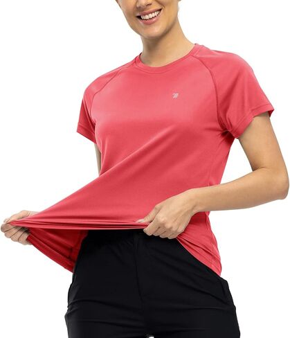 قمصان Gopune النسائية قصيرة الأكمام بعامل حماية من أشعة الشمس 50+، قمصان سباحة نشطة سريعة الجفاف، قميص Rashguard للتمرين in Kuwait