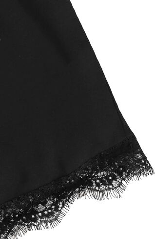 بدلة قفز نسائية من SweatyRocks بطبعة زهور ورقبة على شكل حرف V مع حزام in Kuwait