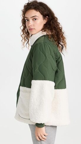 سترة BLANKNYC للسيدات للمشي لمسافات طويلة in Kuwait