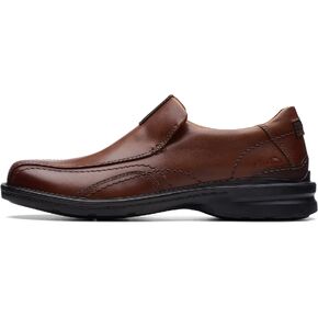 Clarks Men's Gessler Step Loafer in Saudi Arabia