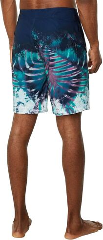 سروال قصير رجالي من Volcom Mad Wash Mod Tech Boardshort in Kuwait