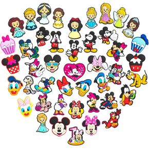 45 قطعة من سحر الأحذية الكرتونية، حزمة سحر الأحذية للفتيات المراهقات والأطفال والنساء، سحر حذاء لطيف للأطفال، دبابيس أحذية جميلة من PVC، إكسسوارات أحذية جميلة للحفلات، هدايا عيد الميلاد in Kuwait