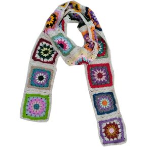 وشاح طويل مصنوع يدويًا بنسبة 100% مصنوع يدويًا من Granny Square Warp Cable
