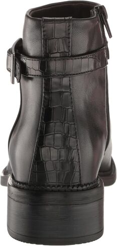 Clarks Women's Maye Grace in Saudi Arabia