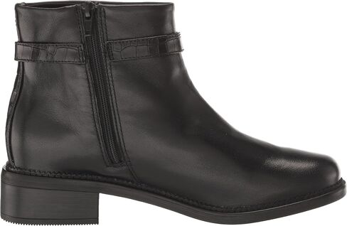 Clarks Women's Maye Grace in Saudi Arabia